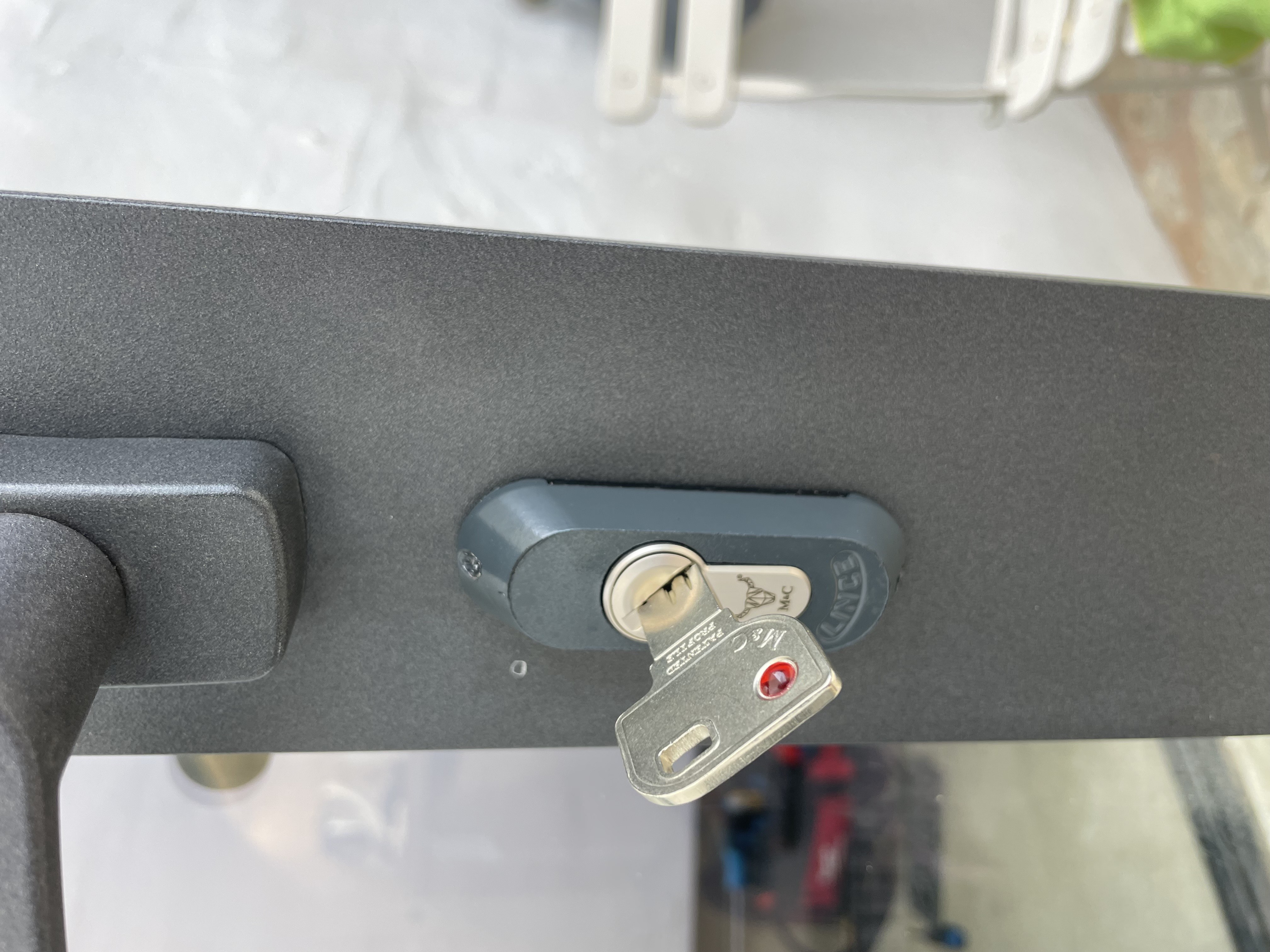 High-Security Locks: How to Prevent Burglaries With Anti-Copy Lock Systems
